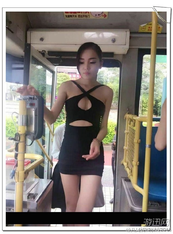 妹子,穿成這樣開(kāi)車(chē)真的好嘛?爆笑內(nèi)涵囧圖(219)